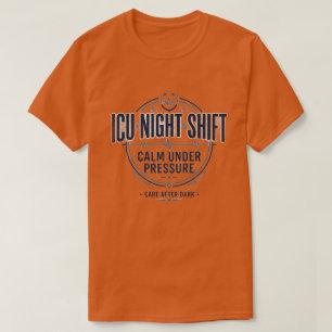 Camiseta de enfermera de turno de noche en UCI T