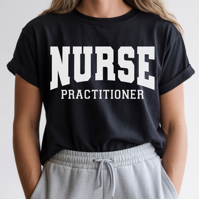 Camiseta de Enfermera Practicante, Regalo de Enfer (nurse practitioner shirt gift, np graduation gift shirt, nurse practitioner varsity shirt for her,)