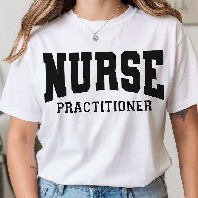 Camiseta de Enfermera Practicante Universitaria Re (nurse graduation shirt gift, nursing student shirt gift, varsity nurse practitioner shirt for her)
