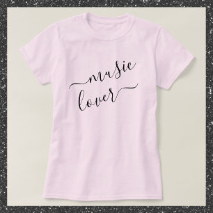 Camiseta de escritura negra encantadora de la músi