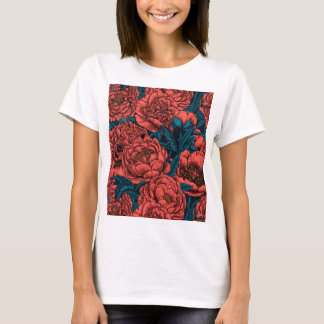 Camiseta de flores y polillas de peonía