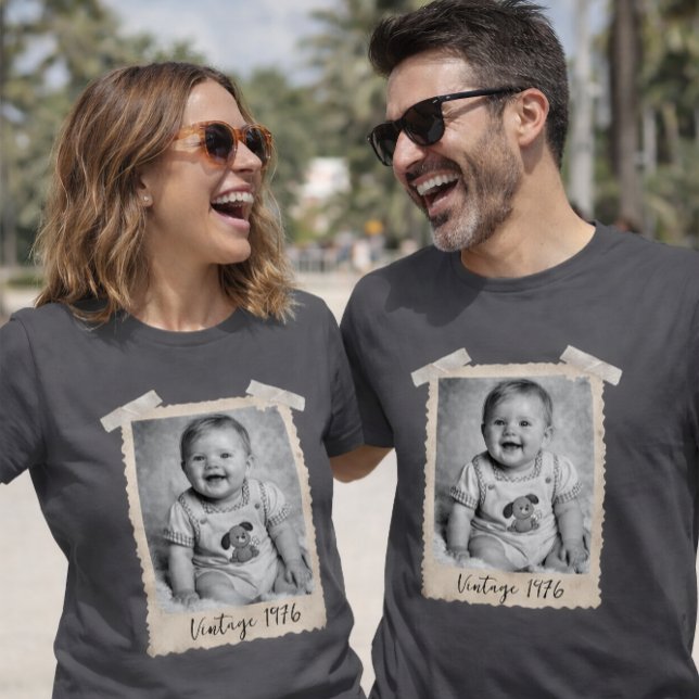 Camiseta de foto vintage personalizada, cumpleaños (Vintage Polaroid Custom Photo Birthday T-Shirt, Personalized Y2K style shirt)