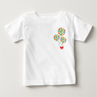 Camiseta de globo infantil roja, sucia