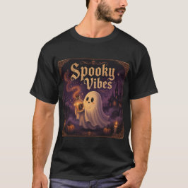 Camiseta de Halloween con fantasma lindo sostenien