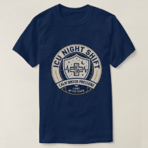 Camiseta de Insignia de Enfermera de Turno Nocturn