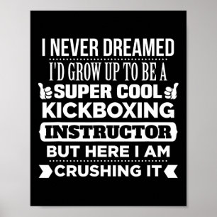 Camiseta de instructor de kickboxing. Arte marcial