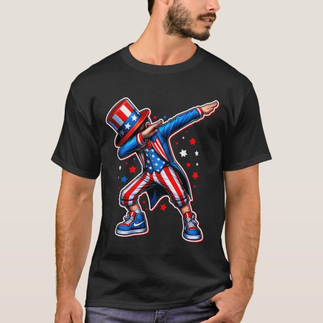 Camiseta De Julio Guay Dabbing Boy Bandera Americana Patrió (Anverso)