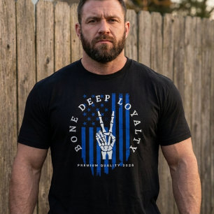 Camiseta de la bandera de EE. UU. con mano esquelé