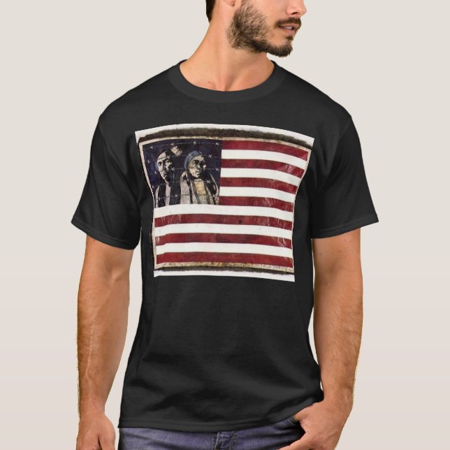 Camiseta de la bandera de nativo americano (Anverso)