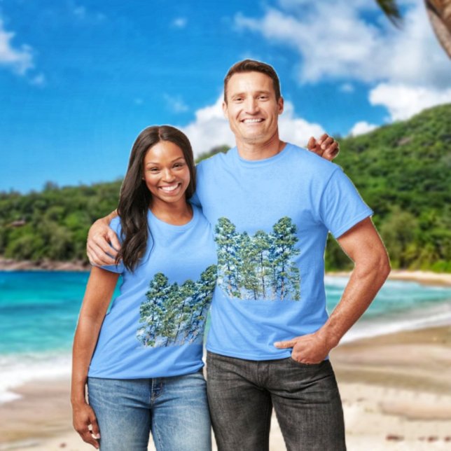 Camiseta De La Base De Árboles (Blend in with the forest and sky, while wearing this t-shirt@)