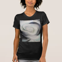 Camiseta de la flor del estilo de Georgia O'Keeffe