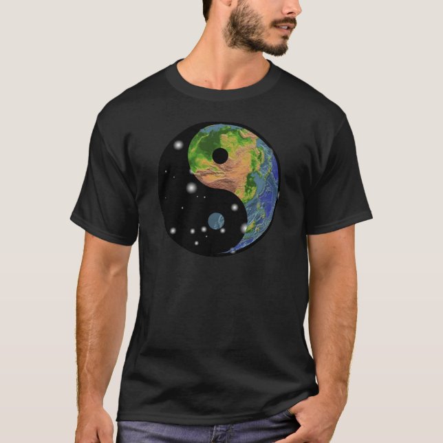 Camiseta de la oscuridad de la tierra de Yin Yang (Anverso)