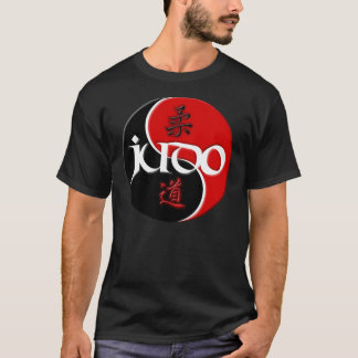Camiseta de la oscuridad de Yin Yang del judo