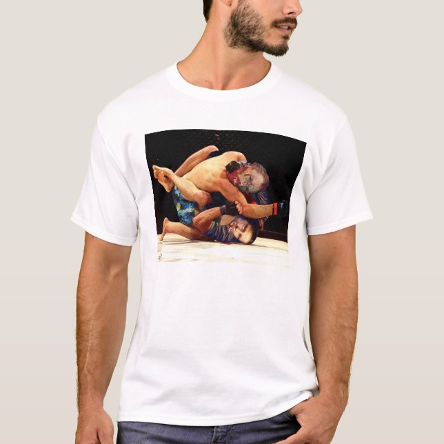 Camiseta de la parodia del arte. Arte marcial (Anverso)