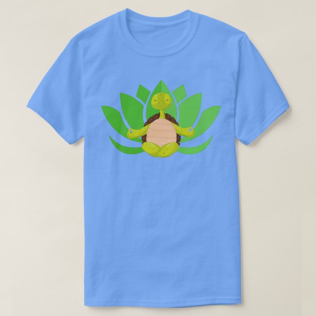 Camiseta de la tortuga de yoga cuta haciendo yoga (Diseño del anverso)