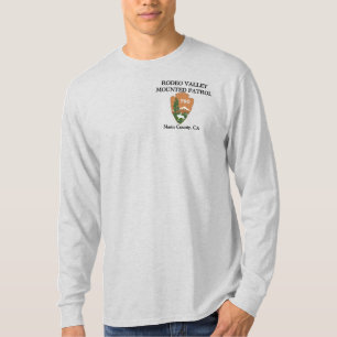 Camiseta De Larga Manga Montada En El Valle Del Ro