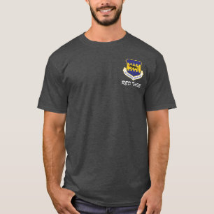 camiseta de las "colas rojas" del grupo del