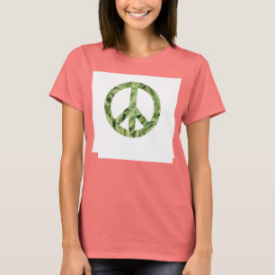 Camiseta de las habas verdes del signo de la paz