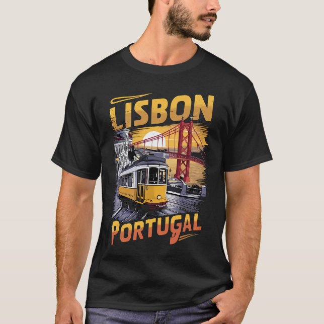 Camiseta de Lisboa con tranvía icónico y un famoso (Anverso)