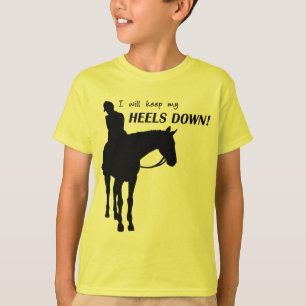 Camiseta de los talones vistazo del lado abajo