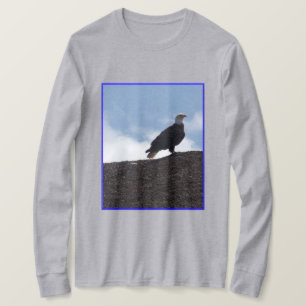 Camiseta de manga larga con águila calva en terren