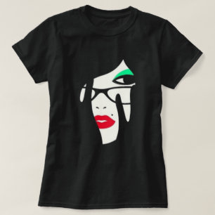 Camiseta de maquillaje de cara chica