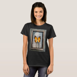 Camiseta de mariposa con caracol de borde negro