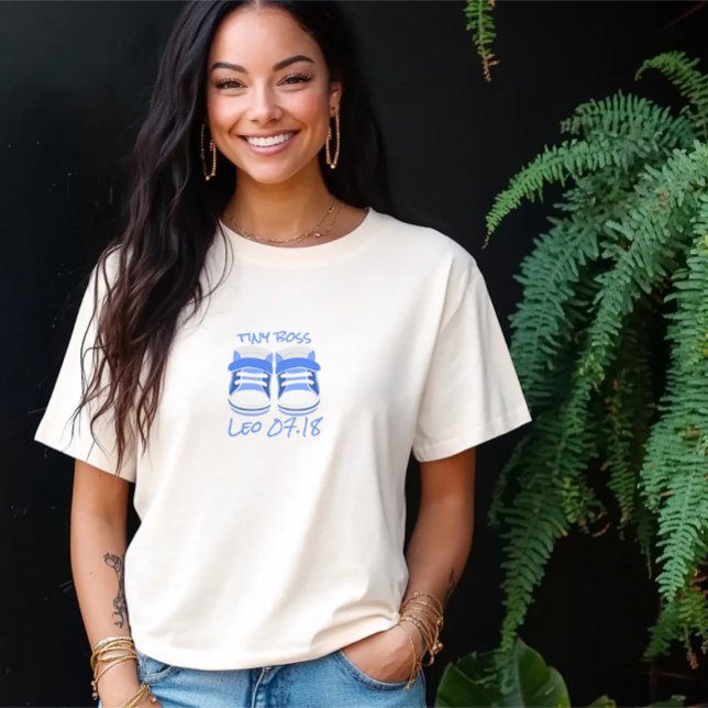 Camiseta de maternidad con nombre de bebé personal (Subido por el creador)