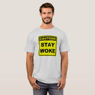 Camiseta de Meme de Precaución Mantente Despierto