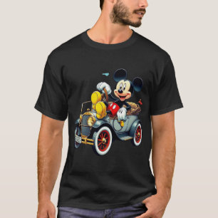 Camiseta de Mickey Mouse conduciendo un coche clás