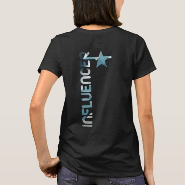 Camiseta de moda con estampado abstracto azul en l (Subido por el creador)