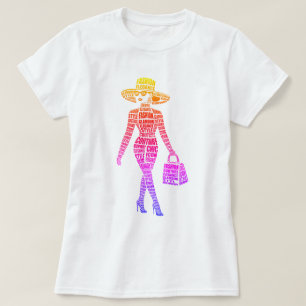 Camiseta de modelo de moda de pasarela