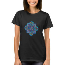 Camiseta de mujer con hermoso mandala azul