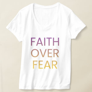 Camiseta de Mujer Fe Sobre Miedo – Cristiano Inspi