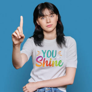 Camiseta de mujeres brillantes