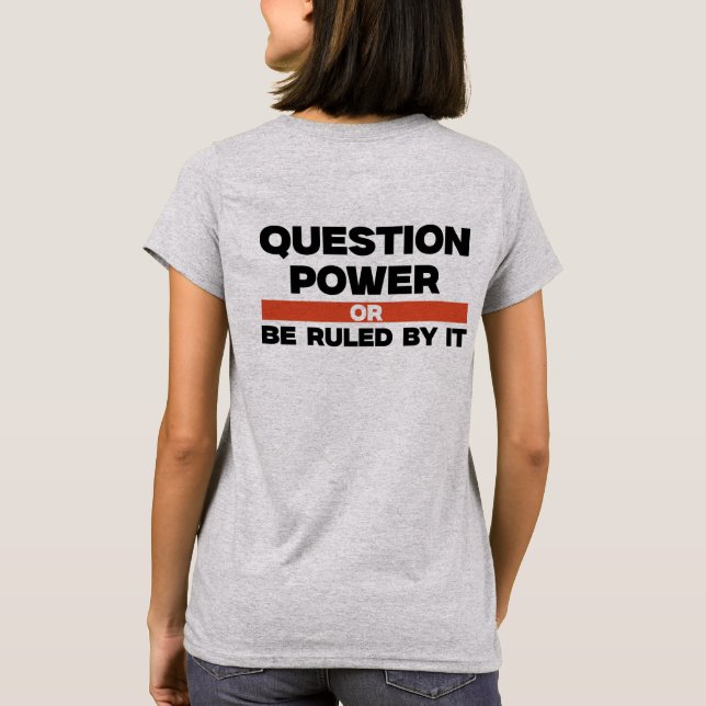 Camiseta de mujeres con poder de interrogación (Reverso)