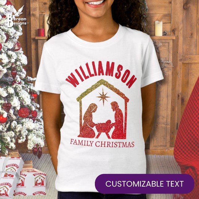 Camiseta de Navidad personalizada de la Sagrada Fa (Christian Christmas Family Group Shirt with glitter nativity scene. Matching shirts and gifts)