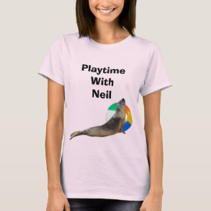 Camiseta de Neil la foca con pelota de playa
