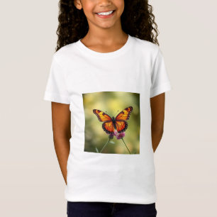 Camiseta de niños con mariposas