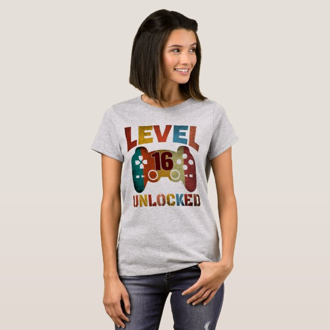 Camiseta de nivel 16 desbloqueado (Anverso completo)