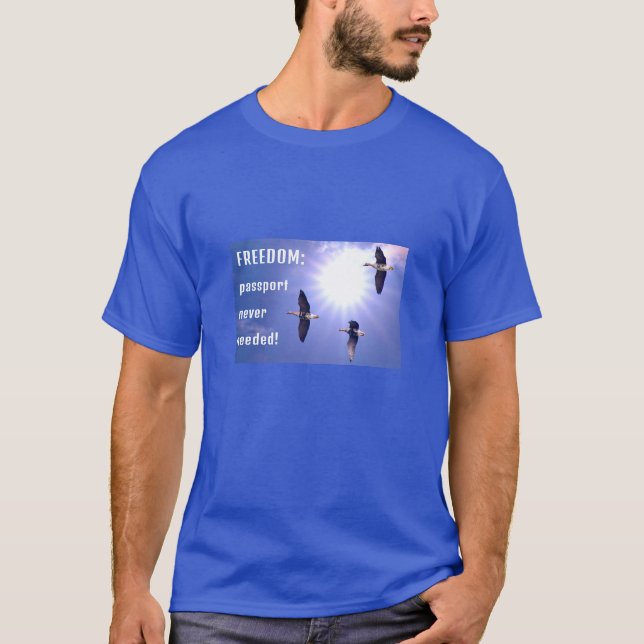 Camiseta de Pasaporte de Libertad (oscuro) (Anverso)