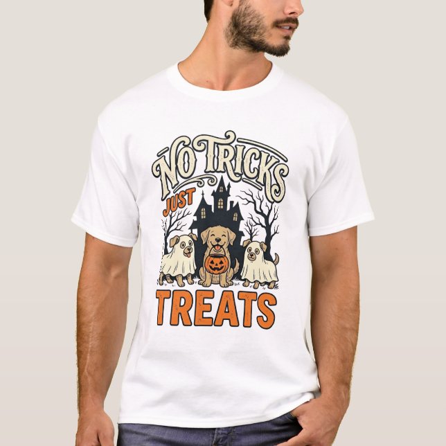 Camiseta de perro fantasma de Halloween sin trucos (Anverso)