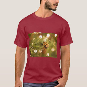 Camiseta de piña de pino rústica – Encanto natural