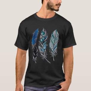 Camiseta de plumas y colores bailando
