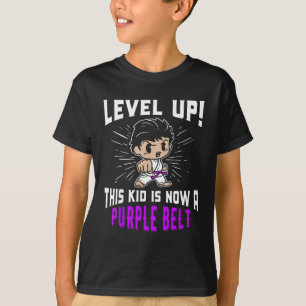 Camiseta de regalo de cinturón morado de uniforme