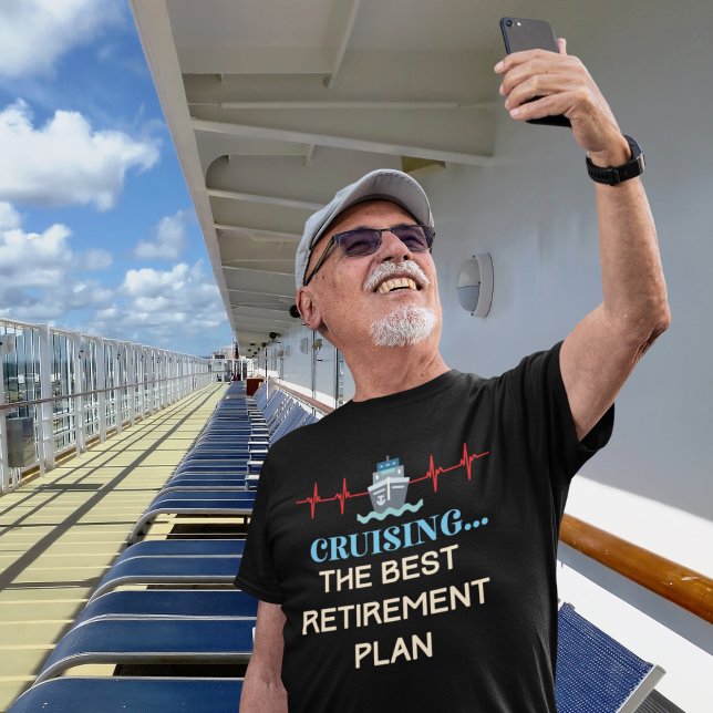 Camiseta de retiro en crucero, camiseta de paso de (Subido por el creador)