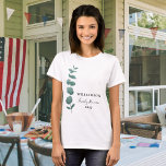 Camiseta de Reunión de la Familia Eucalyptus<br><div class="desc">Esta camiseta está decorada con un elegante eucalipto acuático adornado con una tipografía elegante. Personalizable fácil. Utilice la Herramienta de diseño para cambiar el tamaño,  estilo o color del texto. Porque creamos nuestra obra de arte no encontrarás esta imagen exacta de otros diseñadores. Acuarela original © Michele Davies.</div>