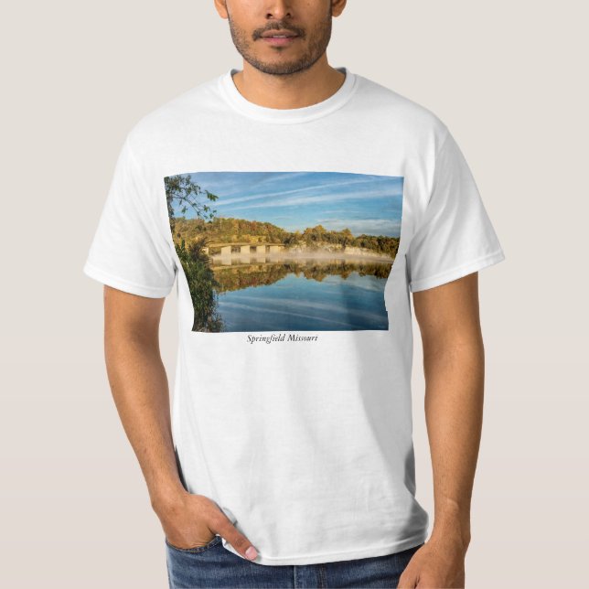 Camiseta de Springfield en el lago Glow de otoño (Anverso)