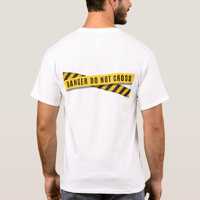 Camiseta de Streetwear 'Restricted Area' (Reverso)