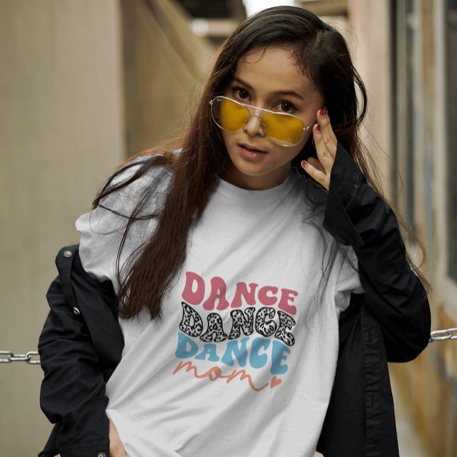 Camiseta de tipografía de baile blanca divertida p (Subido por el creador)